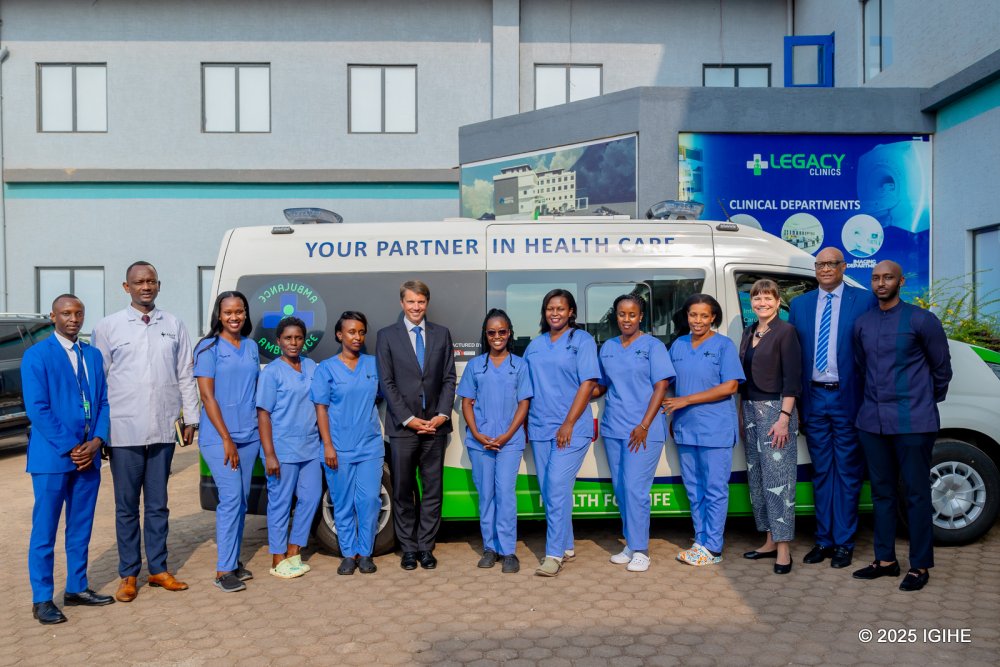Jiří Kozák, Deputy Minister of Foreign Affairs of the Czech Republic, poses for a photo with the nurses at Legacy Clinics.          