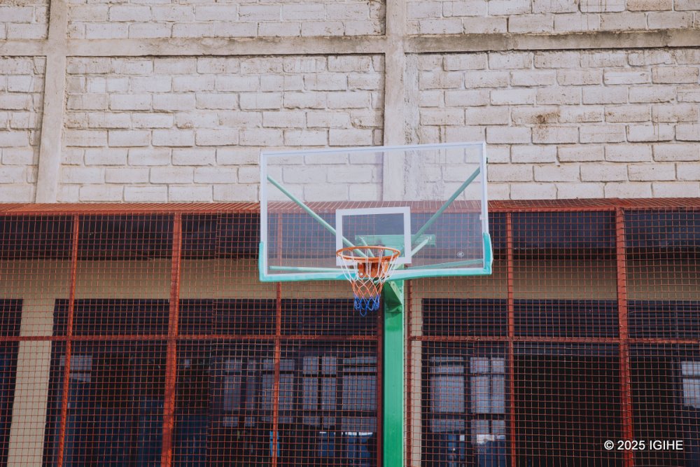 Another exciting addition at the new Remera gym is a dedicated basketball facility. This area is set to host basketball training sessions and will serve as a space for professional athletes to enhance their skills.