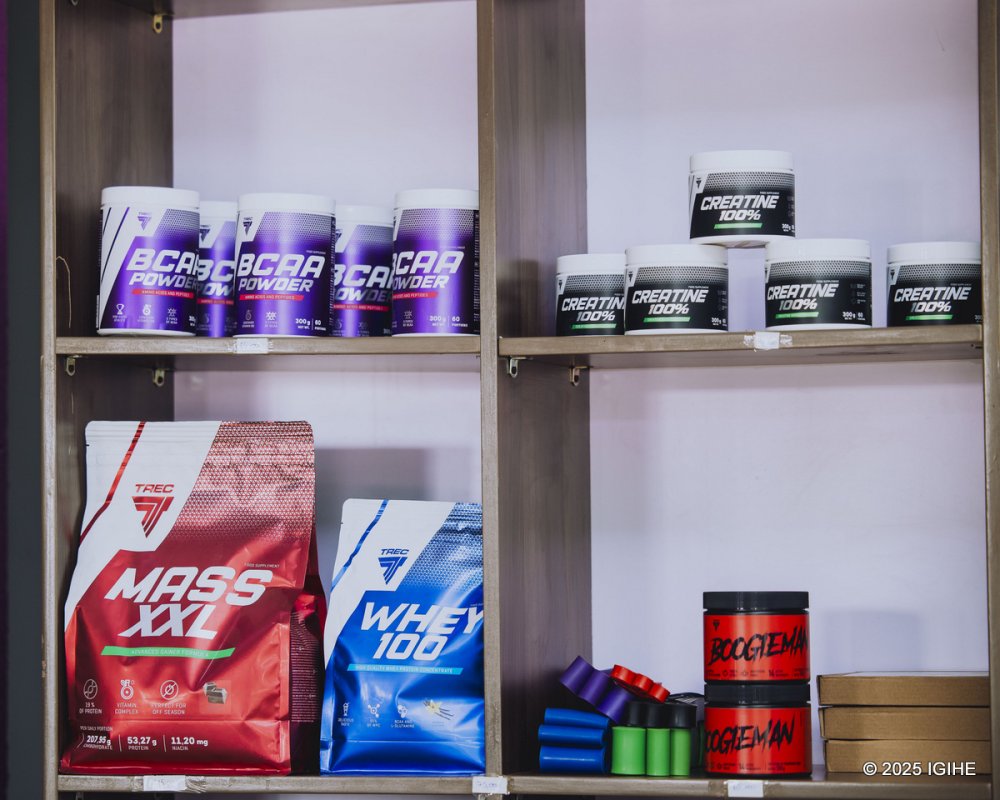Sports nutrition supplements are available.