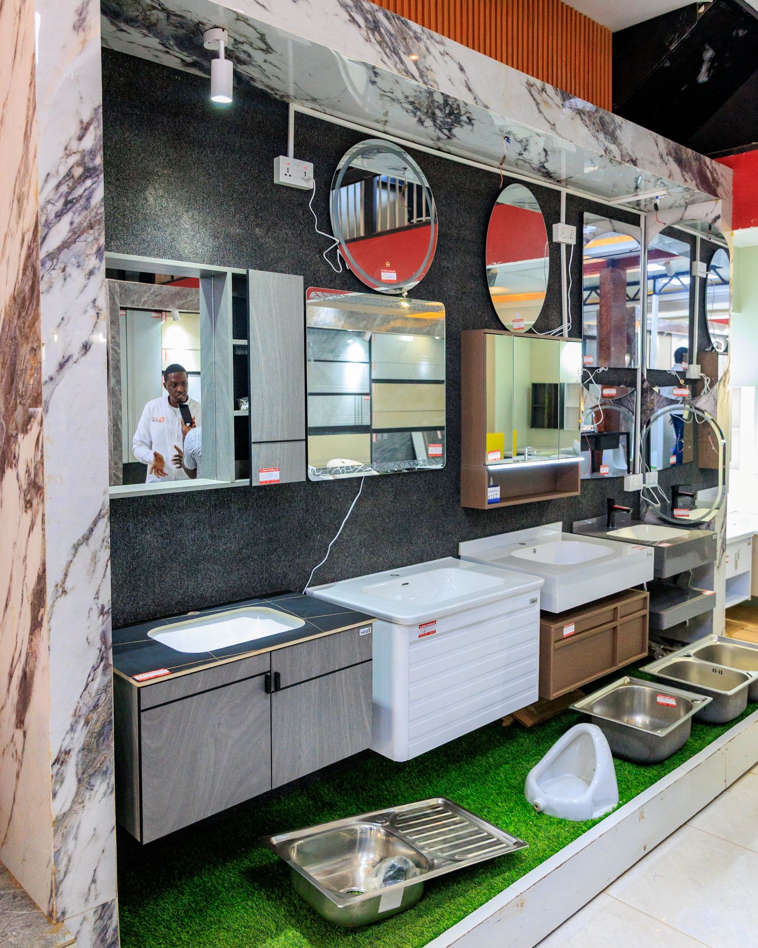 Bathroom cabinets and mirrors are also available in different sizes.