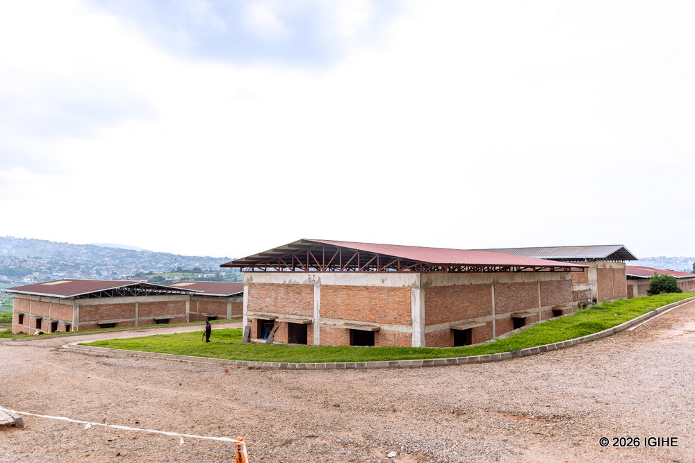The facility is located in Kicukiro District, on the RAB site in Rubirizi.