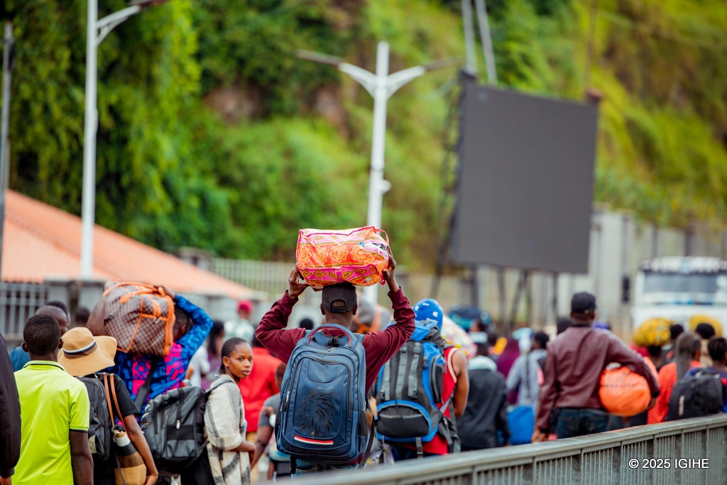 The Congolese citizens who had been living in Rwanda had sought assistance to return to Goma and Bukavu.