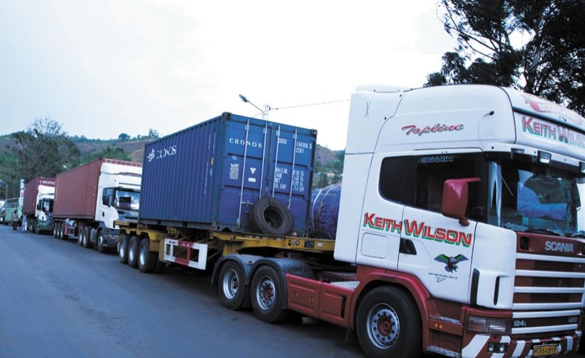 The government of Rwanda has announced to Uganda and Kenya that Burundi has implemented a blockade prohibiting cargo trucks from Rwanda from crossing over to Burundi.