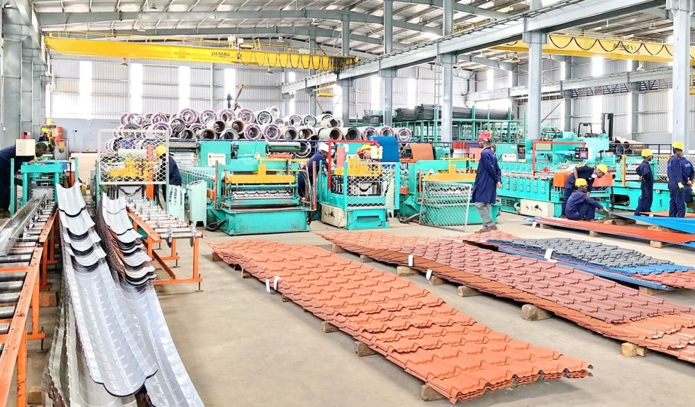 The surging need for roofing sheets in Rwanda reflects the growing construction sector. 