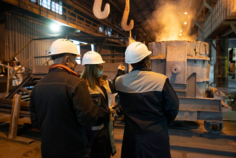 The LuNa Smelter plant, which processes cassiterite, has the capacity to smelt 360 tonnes per month.