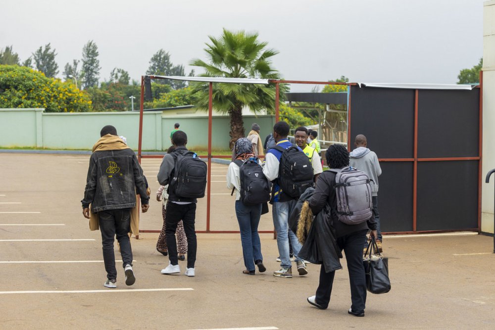 Rwanda made significant efforts to streamline the reception of the displaced UN personnel, despite the large numbers.