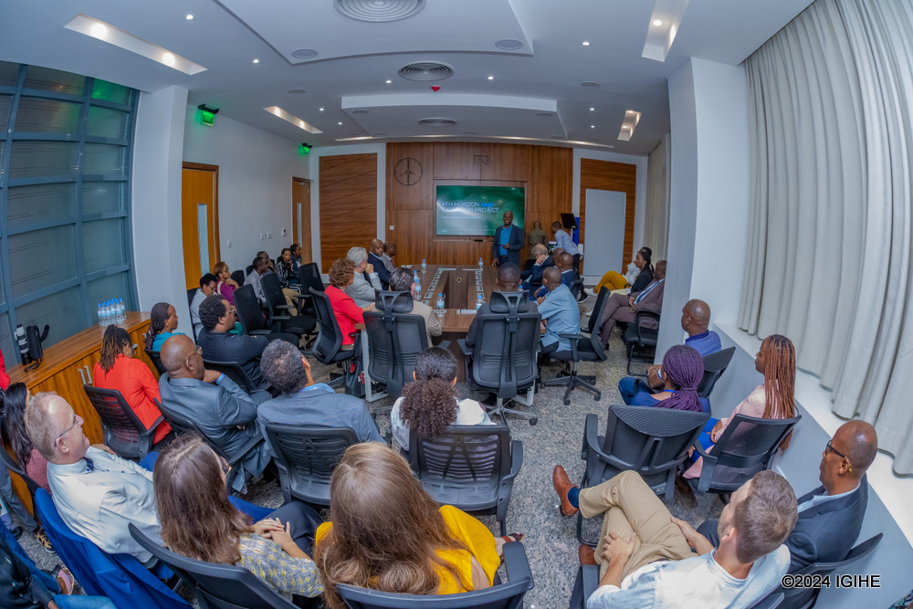 The ceremony to inaugurate the KFH branch specializing in neurological and neurosurgical disorders was attended by leaders from various sectors related to health.