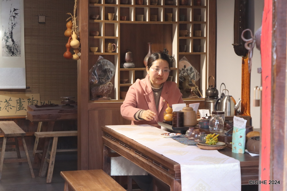 Shushan Ancient South Street's significance is further magnified by its role as the cradle of master artisans.