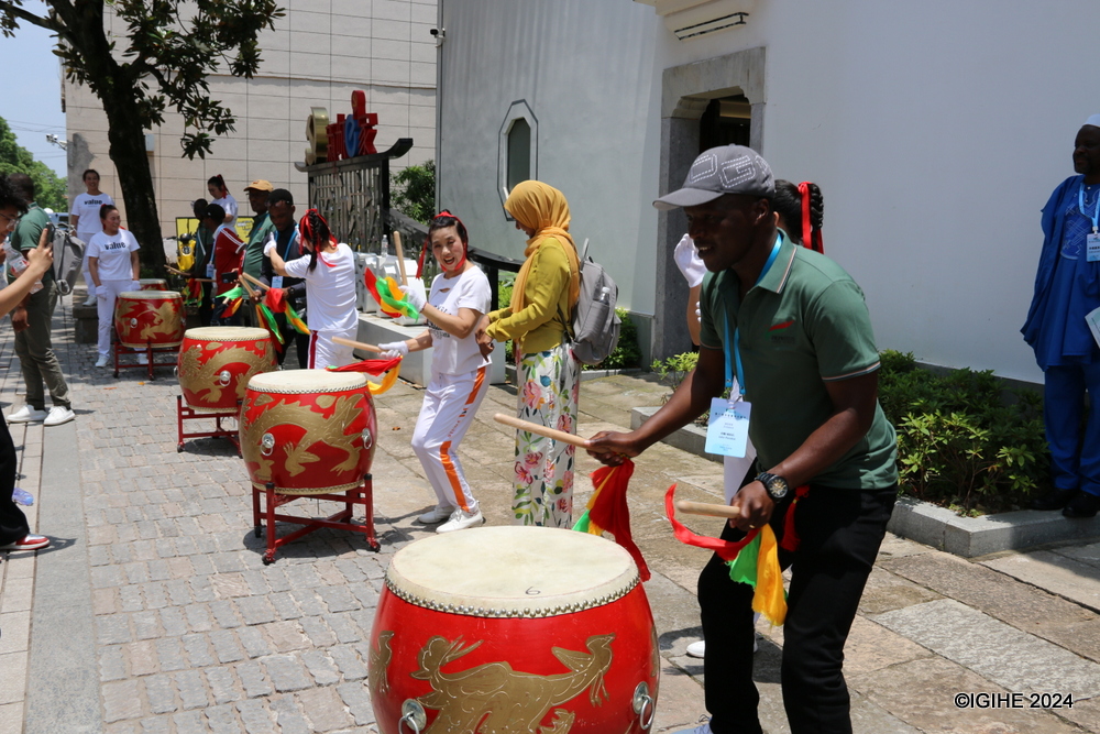 Africans explored China’s rich culture. 