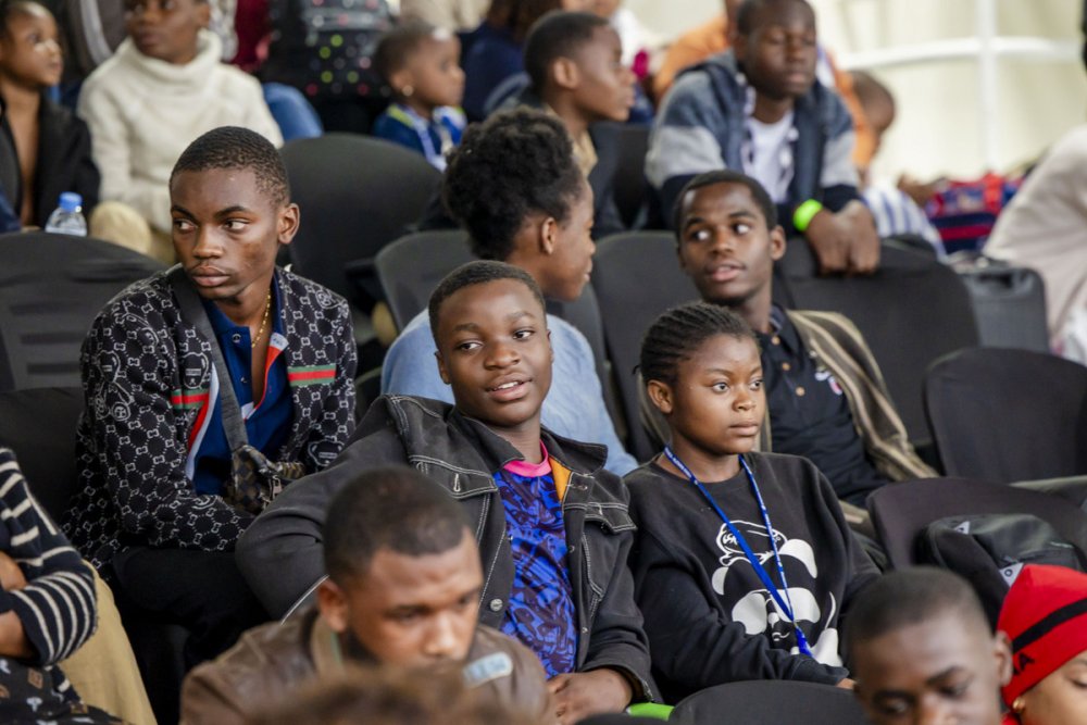 The families received in Rwanda include a large number of children.