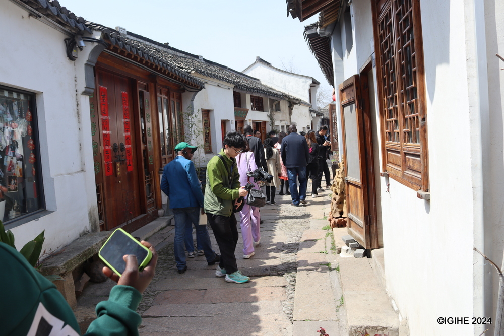 Yixing City, located in Jiangsu Province,  offers a tapestry of natural splendor, cultural depth, and historical intrigue that captivates every visitor.