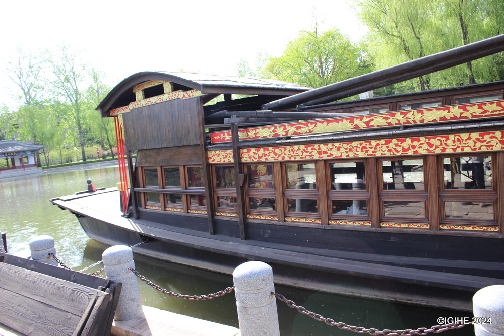 On July 23, 1921, the First National Congress of the Communist Party of China convened in Shanghai. The meeting was abruptly moved due to a spy's disruption, ultimately finding a unique resolution on a small boat in Nanhu Lake, Jiaxing. This historic shift symbolizes the enduring resilience of the party's founding members under unexpected adversity.