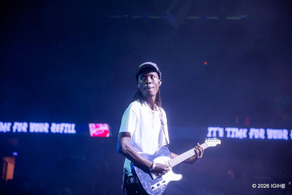 The Major from Symphony Band played guitar for Shenseea.