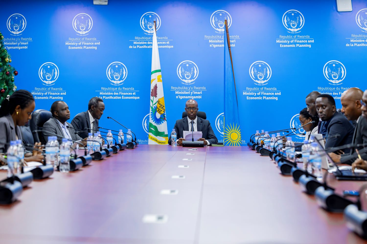 The Director General of the National Institute of Statistics of Rwanda (NISR), Ivan Murenzi, announced the Q3 statistics on Tuesday, December 17, 2024, during a press conference that was also attended by the Minister of Finance and Economic Planning, Yusuf Murangwa.