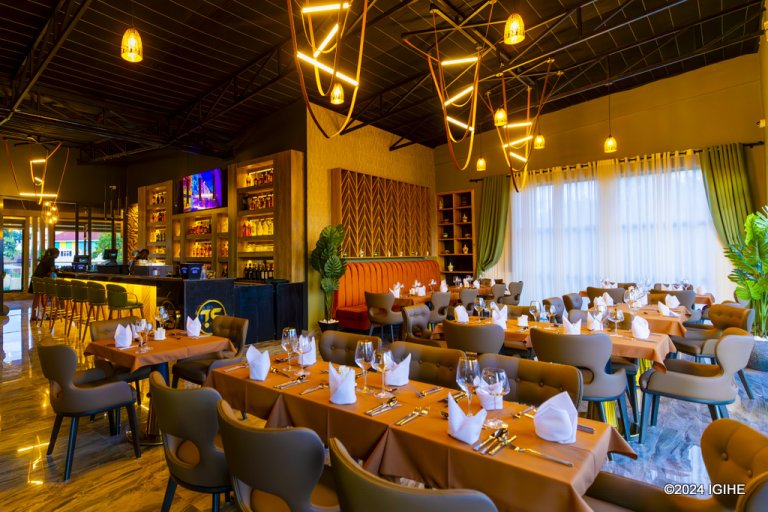 Guests can enjoy a wide array of amenities, including a restaurant with affordable dining options, and other features expected of a high-end establishment.