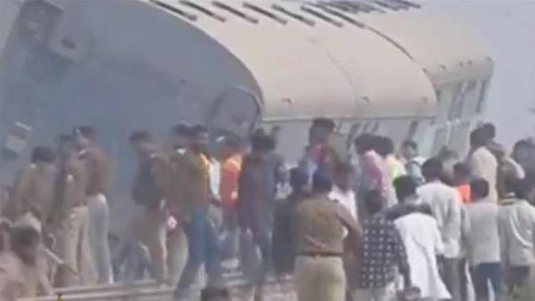Railway officials are yet to ascertain the cause of the derailment
