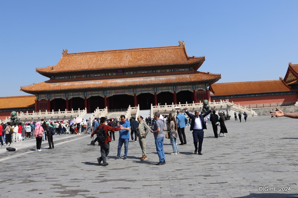 The palace complex spans over 720,000 square meters.