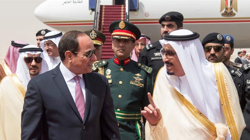 Saudi Arabia's King Salman bin Abdulaziz Al Saud welcomes Egypt's President Abdel Fattah el-Sisi in Riyadh
