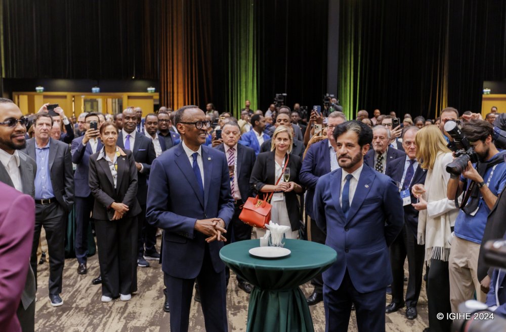 After the unveiling, a reception was held at the Convention Centre.