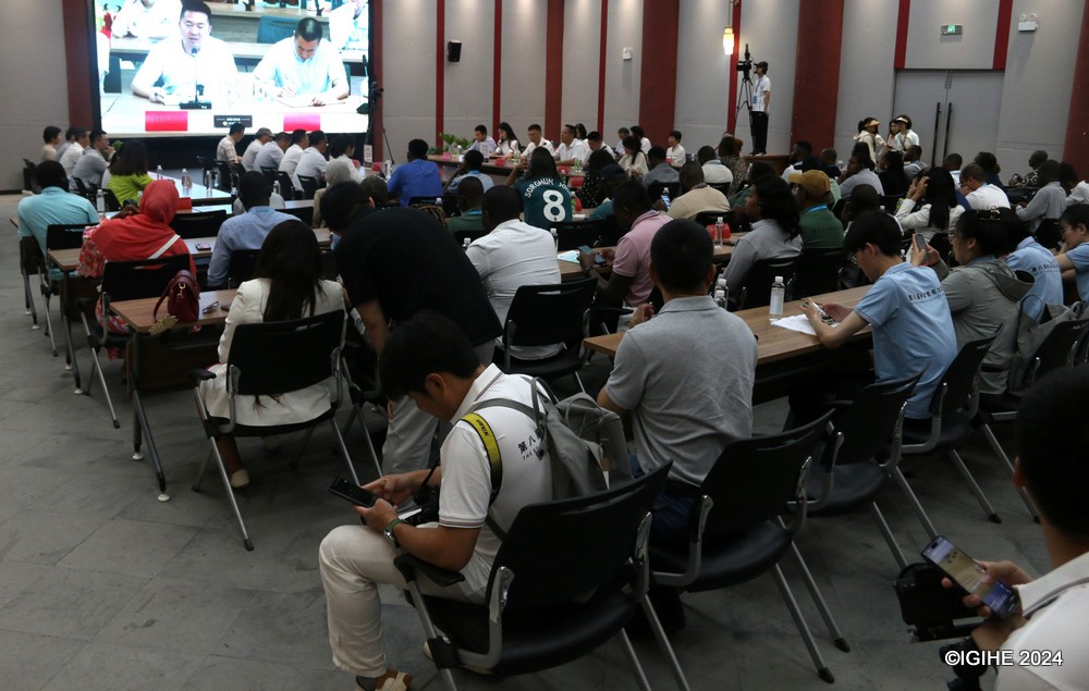 African youths attending a session of the Representative Discussion Station of the Wuyi County-level Committee of the Chinese People’s Political Consultative Conference (CPPCC).
