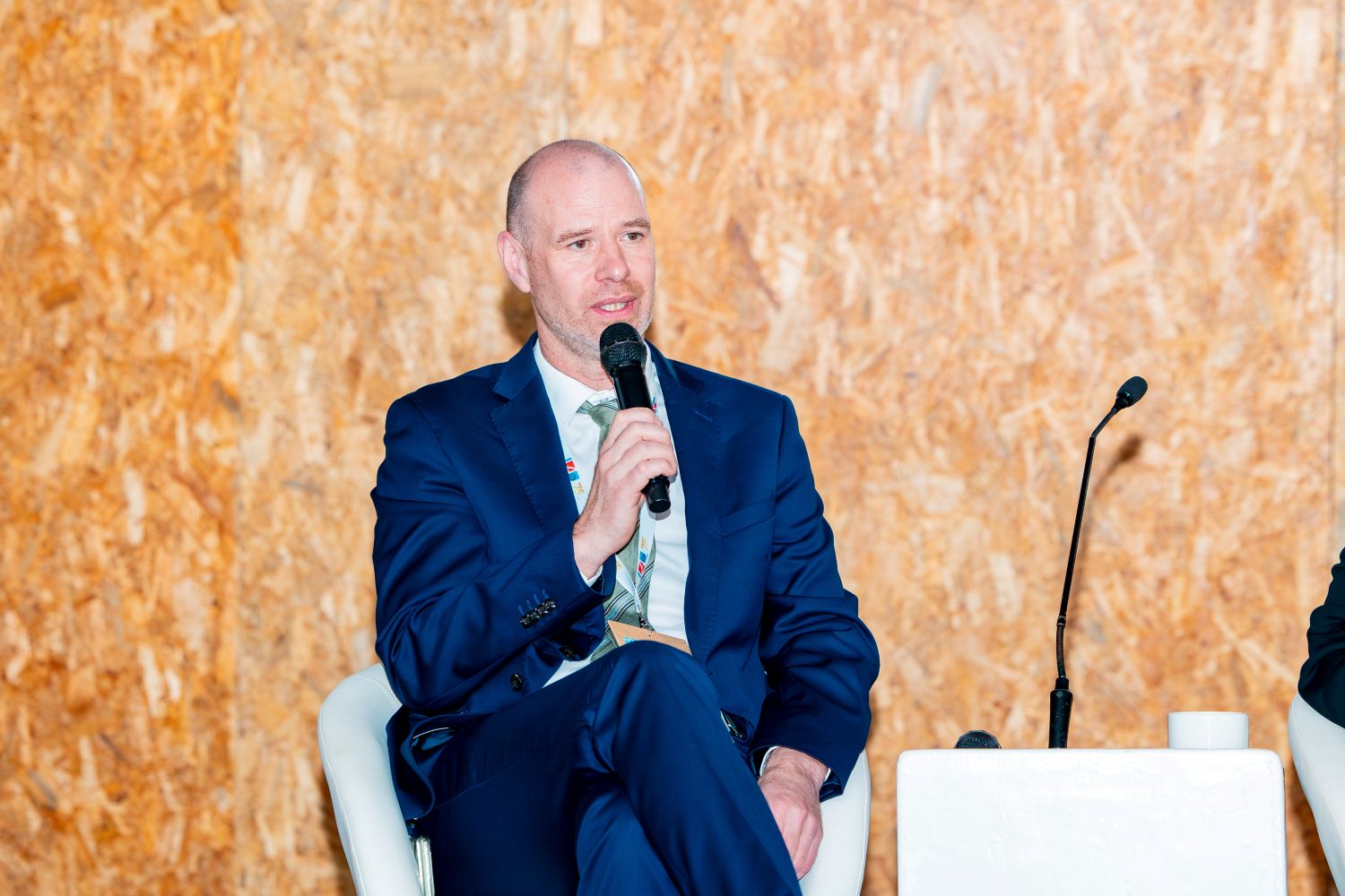 Andreas Corcoran, IAU Deputy Secretary General, praised Africa’s dynamic academic landscape, describing it as “vibrant, agile, and creative in solving contemporary challenges.”