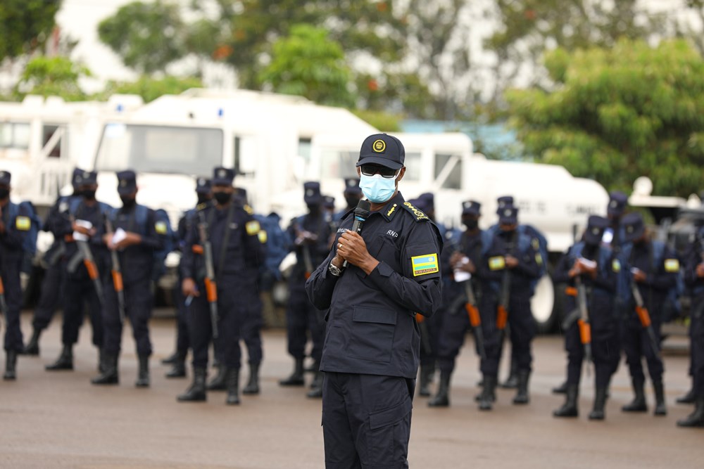 Inspector General of Police (IGP) Dan Munyuza briefing Formed Police Unit-One (FPU-1) contingent set to be deployed for peacekeeping duties under the United Nations Mission in South Sudan (UNMISS). Photo RNP