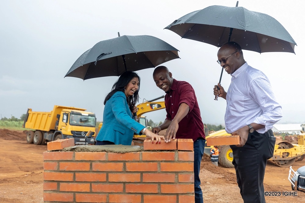 Left-right: British Home Secretary, Suella Braverman; Dr. Nsabimana and the Mayor of Kigali City Kigali, Pudence Rubingisa at the groundbreaking ceremony.  