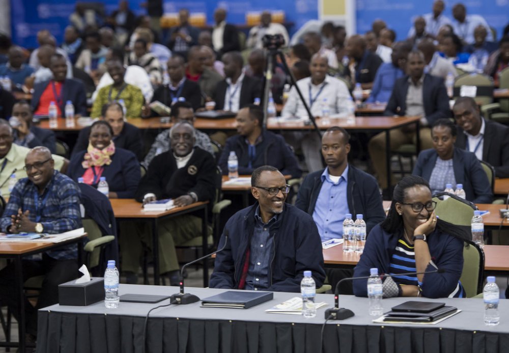 Kagame and First Lady follow proceedings at the retreat