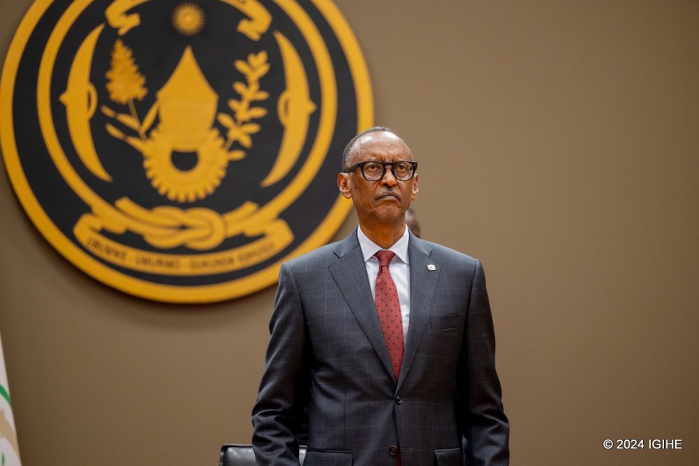 President Kagame has urged leaders to serve all Rwandans equally.