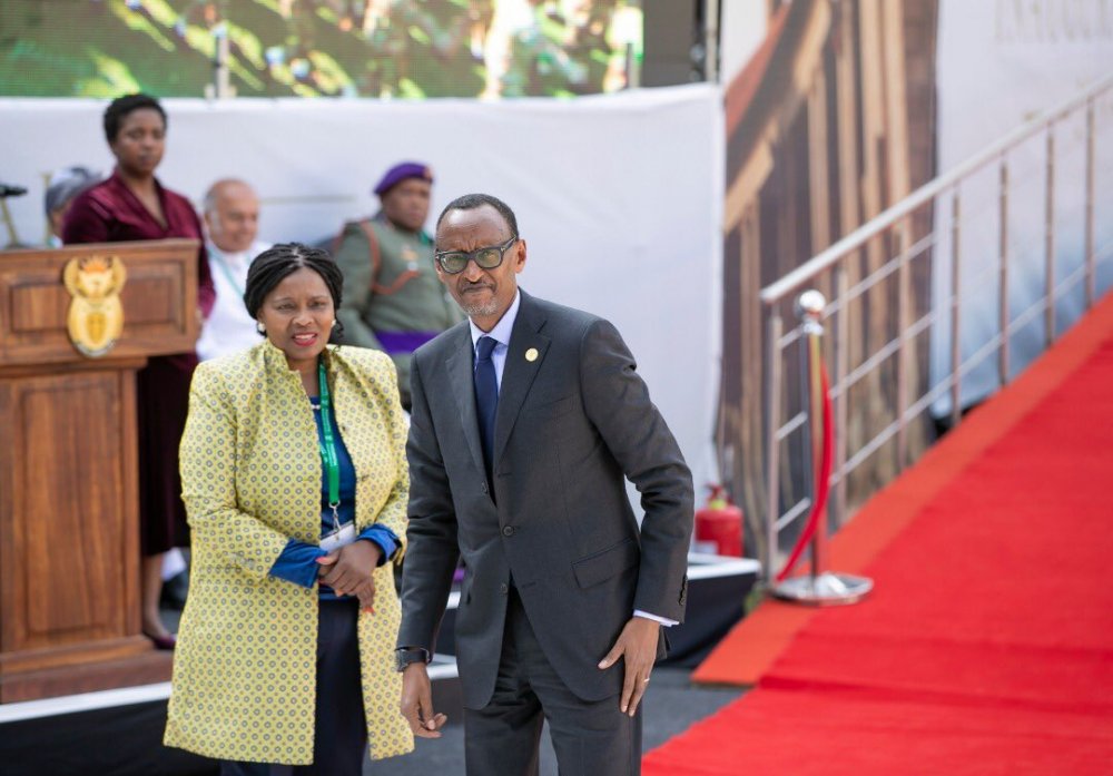 President President Paul Kagame joined 22 Heads of States in the swearing-in ceremony of  Cyril Ramaphosa