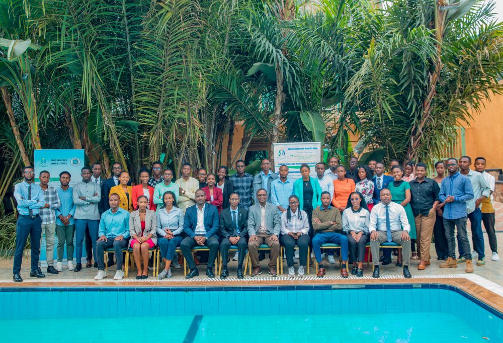Participants of the training in a group photo 