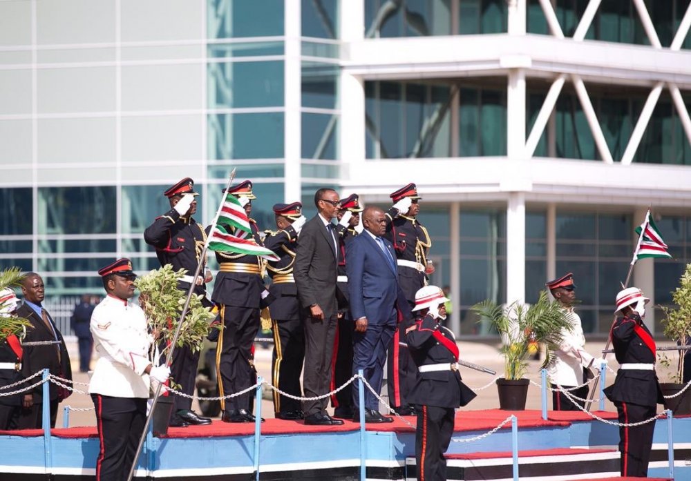 President Paul Kagame and First Lady Jeannette Kagame have arrived in Botswana in an  invitation of President Mokgweetsi Eric Keabetswe Masisi.