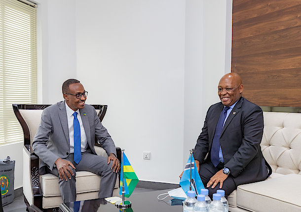 Maj Gen Albert Murasira has held talks with Kagiso Thomas Mmusi. 