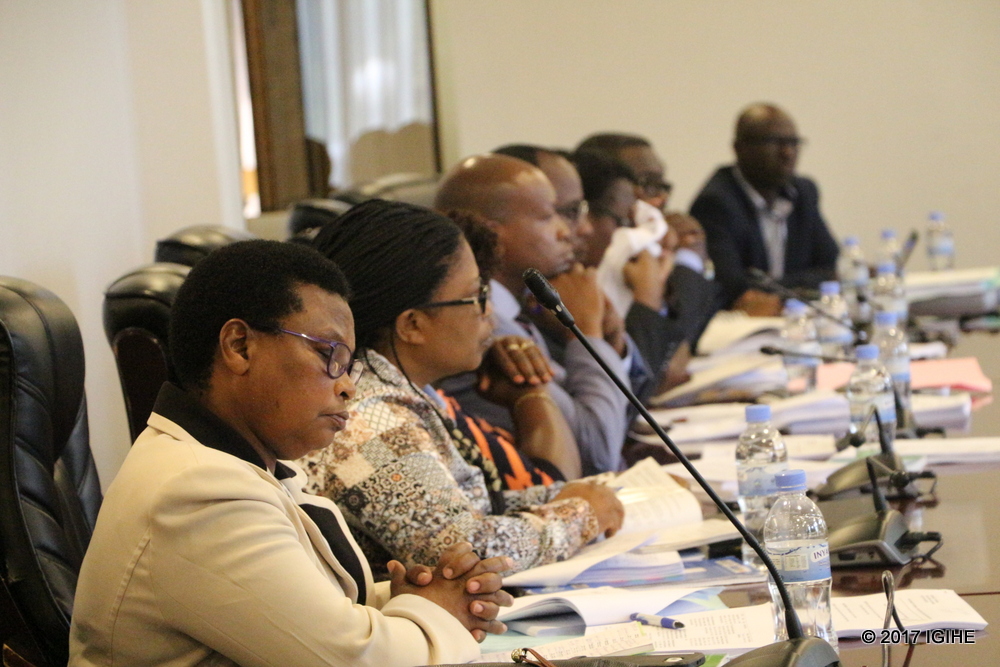 Members of the Parliamentary Standing Committee on Political and Gender Affairs scrutinizing the draft law for the Penal Code