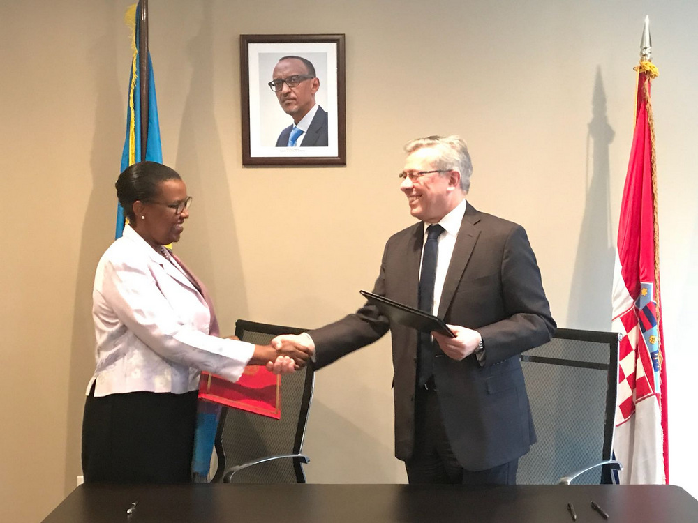 The two Heads of Mission welcomed the establishment of diplomatic relations as a desire to strengthen and widen their respective governments’ bilateral relations