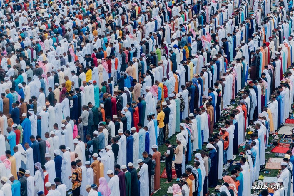 The event was well-attended by Muslims from different parts of the country, who joined in the communal prayer.