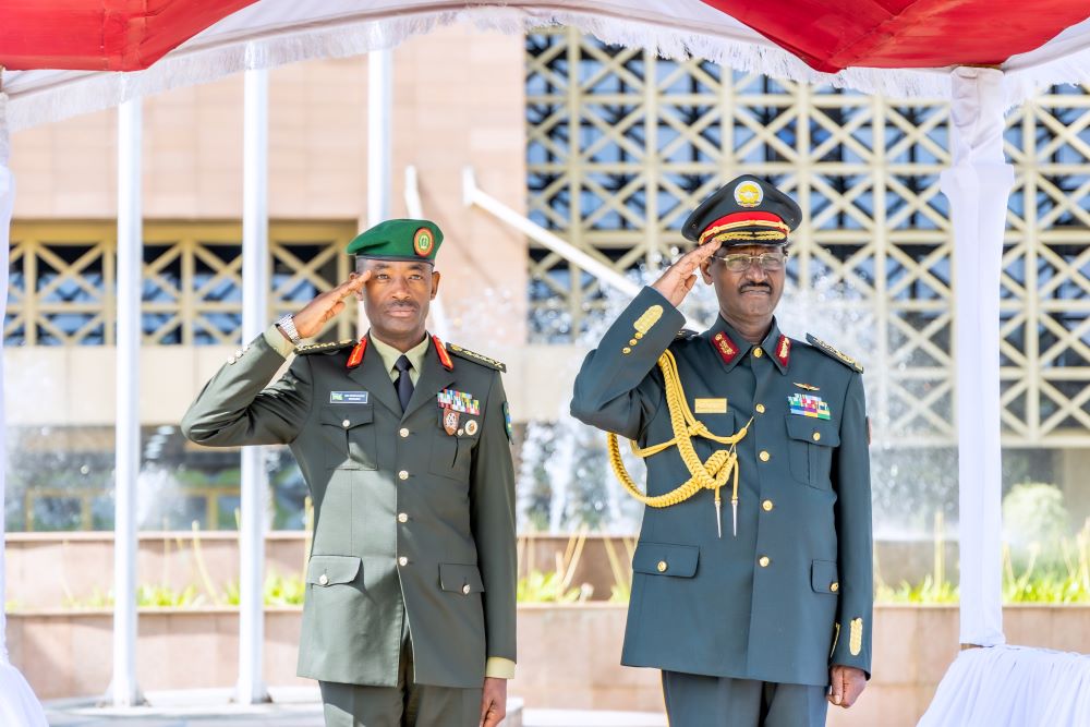 The Chief of Defense Staff of Rwanda, General Mubarakh Muganga, and his Ethiopian counterpart, Field Marshal Birhanu Jula, Chief of General Staff of the Ethiopian National Defence Force (ENDF). 