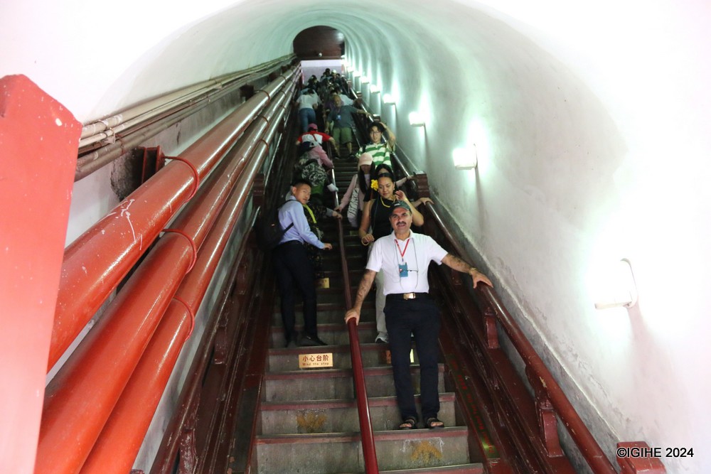 The climb to the towers' vantage points requires ascending about 70 steep steps, a challenge not recommended for those with mobility issues.