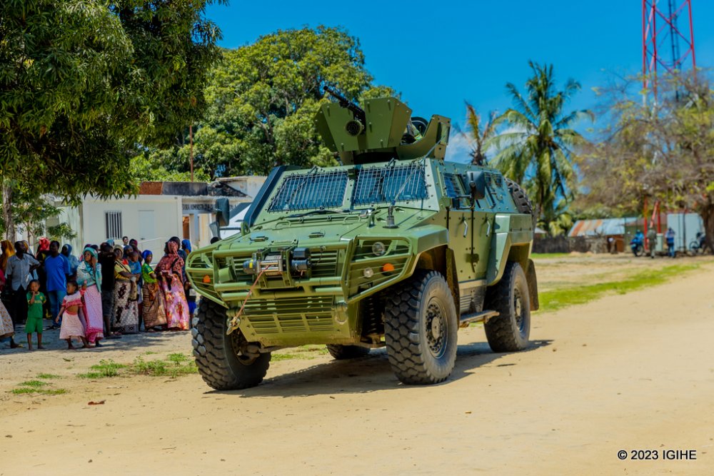 Rwandan soldiers also use armoured vehicles in the fight against terrorists in Mozambique. 