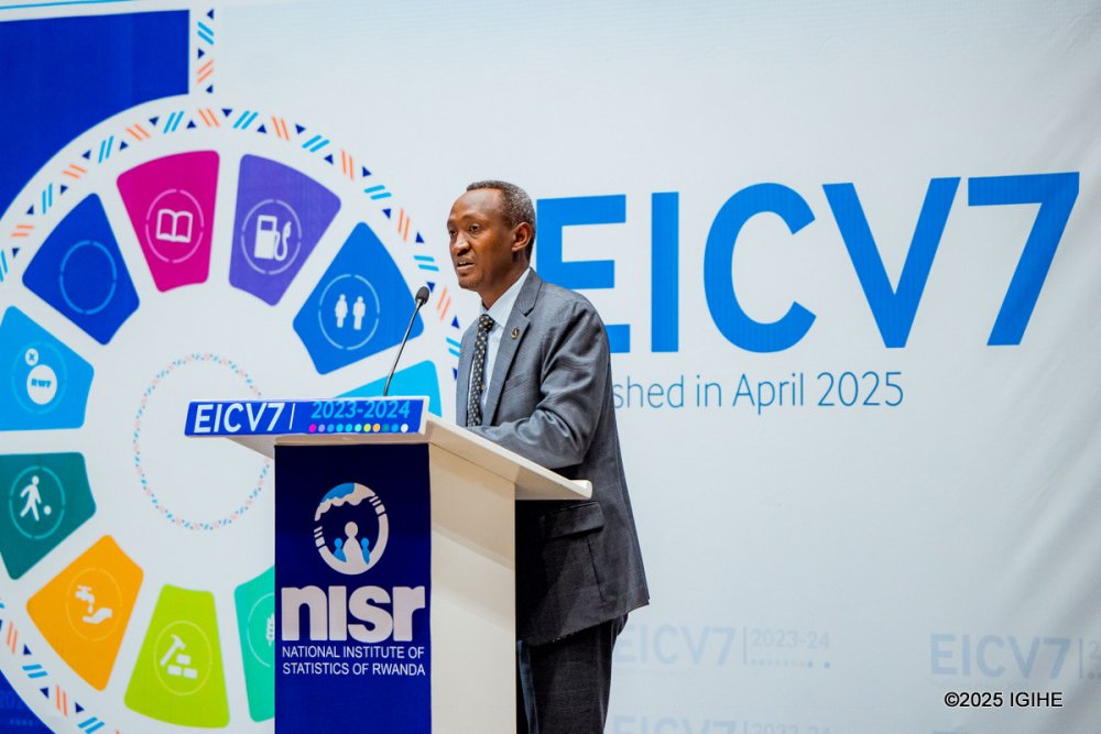  NISR Director General Ivan Murenzi presents the results of the 7th Integrated Household Living Conditions Survey (EICV7).
