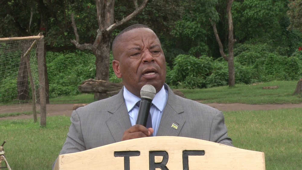 Director General of National Rehabilitation Service (NRS), Aimé Bosenibamwe urged the youth to use acquired skills in developing themselves through working in cooperatives.