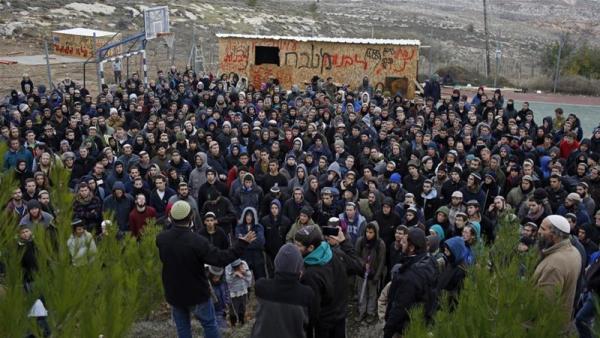 Netanyahu had earlier called on the outpost residents to accept the deal