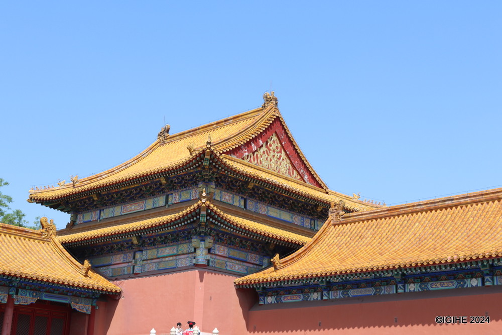 The intricate details in the architecture and decorations of the Forbidden City exemplify the Chinese pursuit of harmony and balance.