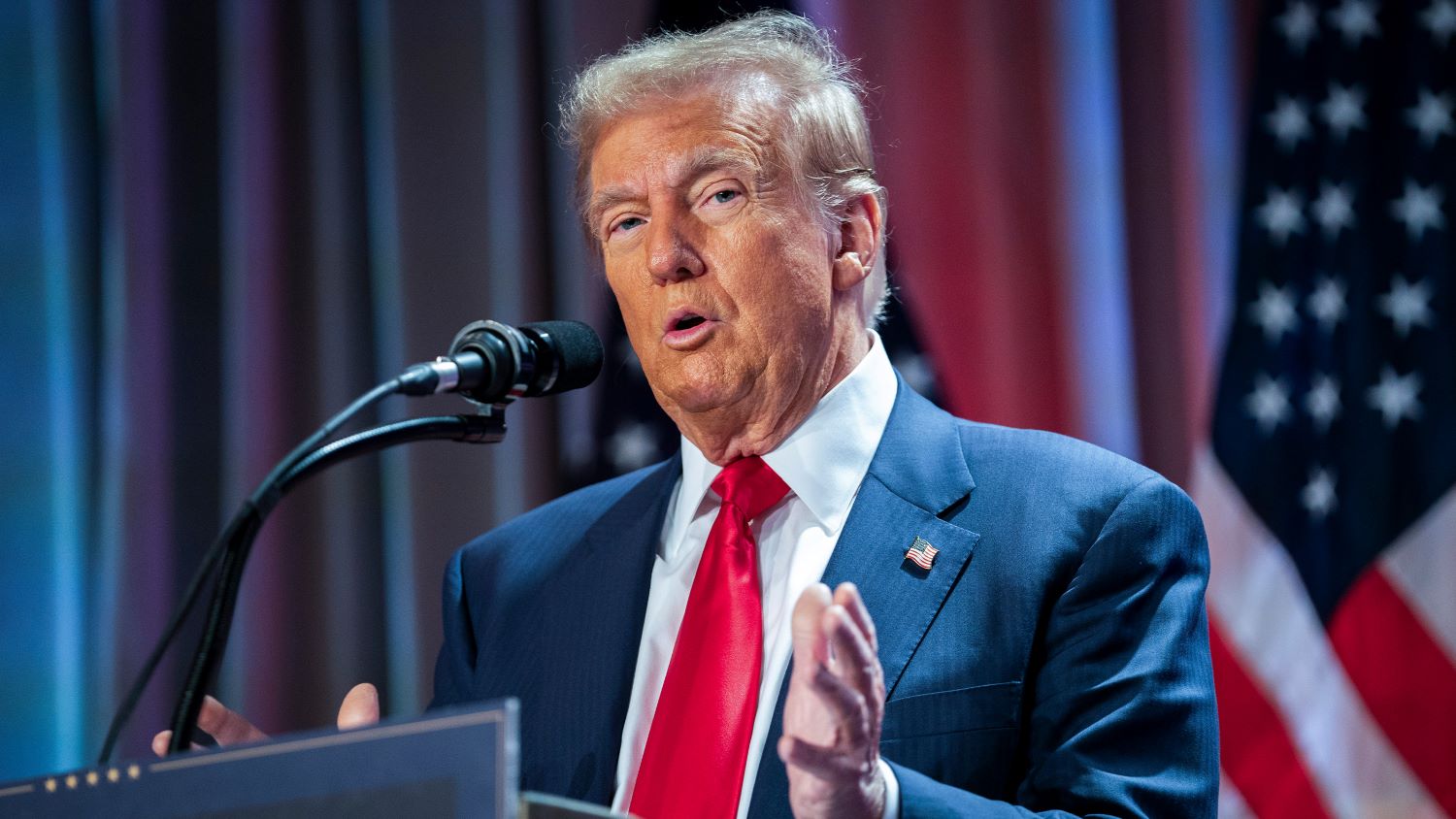 Donald Trump’s transition team is reportedly pushing to pull the United States out of the World Health Organization (WHO) on the first day of the new administration.