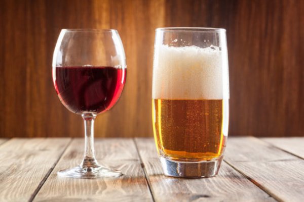 Drinking a little alcohol every day may be part of a healthy lifestyle, according to new research.