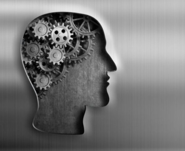 Jeremy Manning, an assistant professor of psychological and brain sciences at Dartmouth College, and his collaborators show that people can intentionally forget past experiences by changing how they think about the context of those memories.