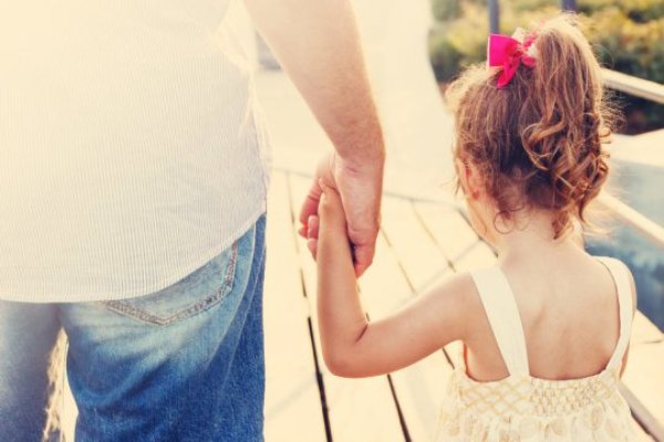 The researchers say they've found evidence that obesity changes the microRNA (miRNA) signature -- epigenetic regulators of gene expression -- in both the dad's sperm and the daughter's breast tissue, suggesting that miRNAs may carry the epigenetic information from obese dads to their daughters.