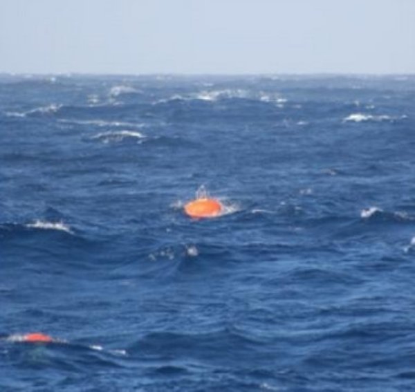 Oceanographic instruments used during the Ahulhas Current time series experiment.