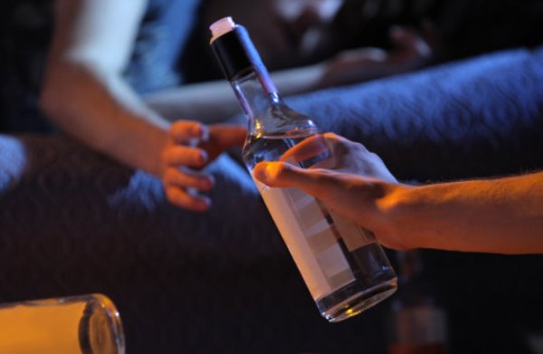 Heavy alcohol use in teens caused significant alterations in both electrical and chemical neurotransmission among study participants.