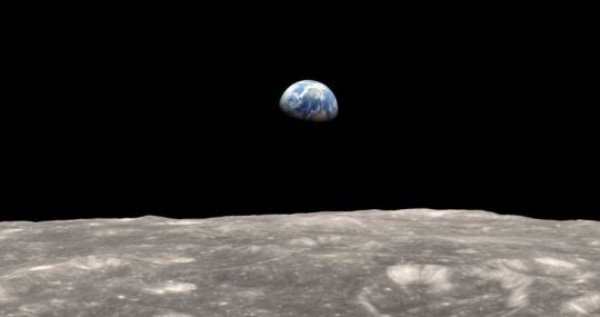 New study casts light on the formation of Earth and moon.
